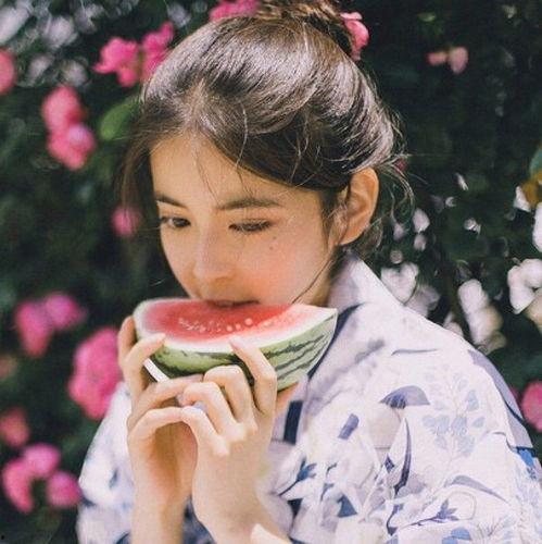 娱乐圈吃瓜情侣头像一对